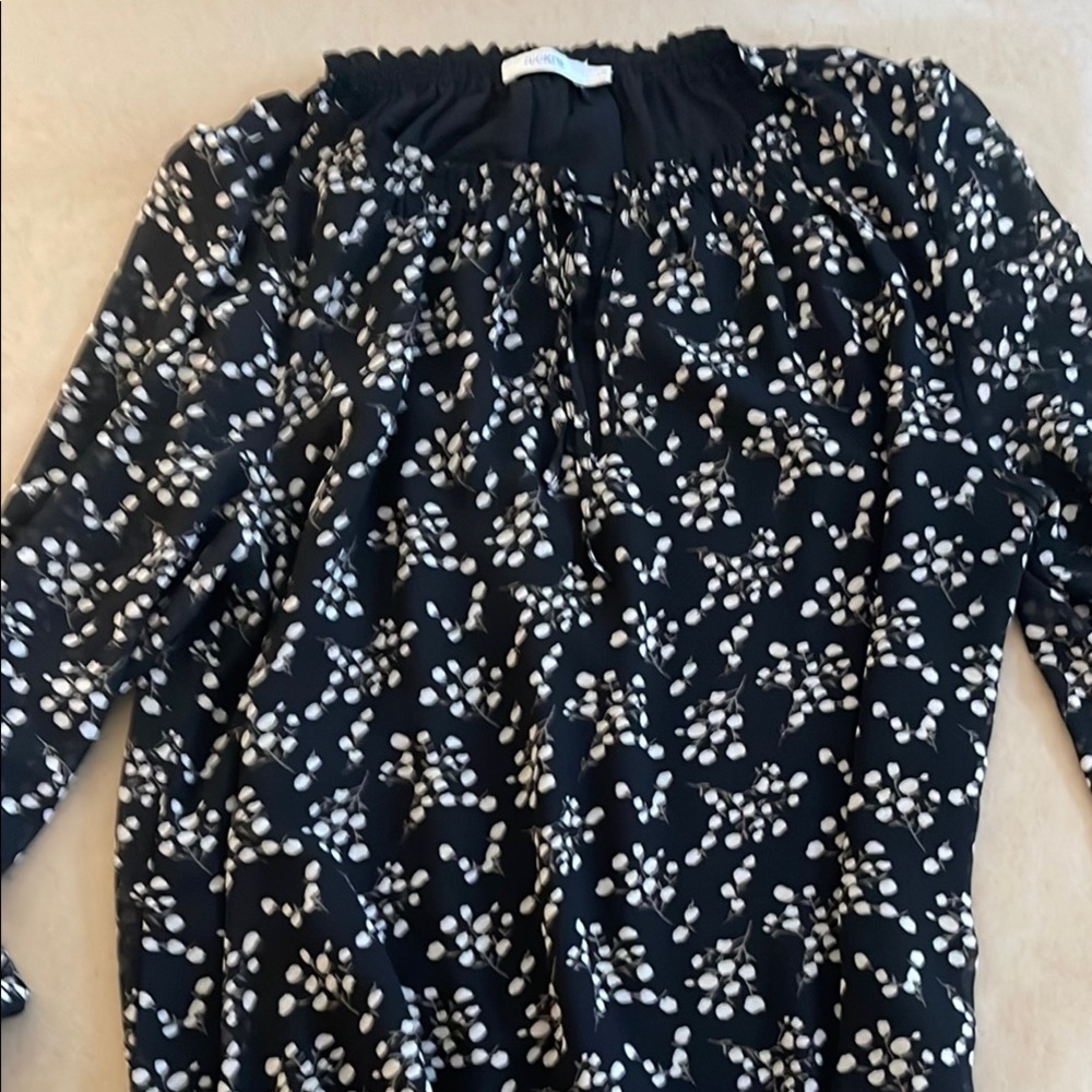 Ricki’s black and White Floral Blouse